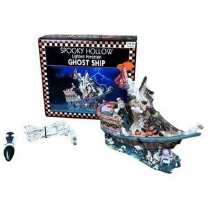 Spooky Hollow Porcelain Ghost Ship  Halloween Vintage 1996 Lighted w/Bulb, Works
